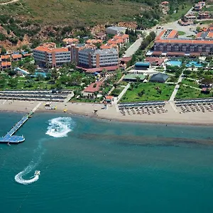 Club Yali & Гумульдур