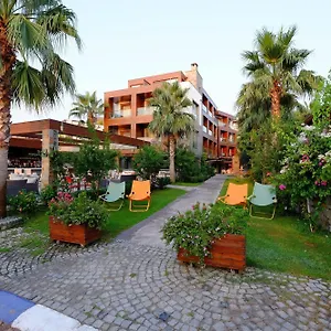 3* Otel Marisol Boutique
